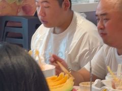 -龍歌自助小火锅(芝罘万达店)