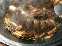-忆乡情铁锅炖鱼饭店(延庆店)