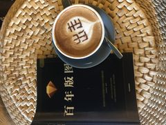 -出走咖啡·面包(宋庄店)