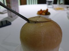 椰子水-新加坡海鲜共和(名胜世界圣淘沙海滨坊)