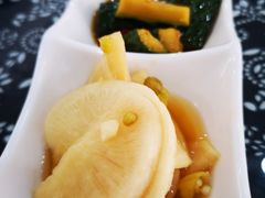 -八两八金·莱芜特色炒鸡(市南漳浦路店)