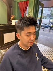 -海文先生国潮烫染男士理发馆