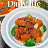 哇哦，称霸长沙、上海两地湘菜热门榜