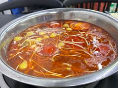 -周良天山牛杂城(天山路总店)