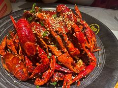 -肥肥虾庄·金牌油焖大虾(沙湖店)