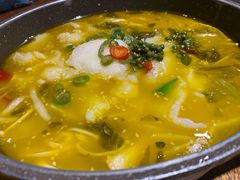 -隔壁老王·家常云南菜(花巷店)