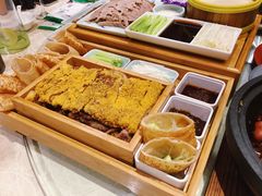酥香锅烧肘子-渝湘江南(律纬路店)
