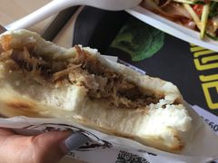 优质肉夹馍-魏家凉皮(十里河店)