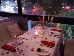 -Bo Lounge & BOA Club