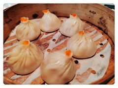 蟹粉小笼包-绿波廊(豫园店)