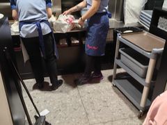 -必胜客(松雷店)