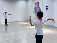 -童后舞王拉丁舞培训(水晶城购物中心店)