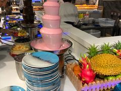 -圣罗巴甄选自助(麦凯乐店)