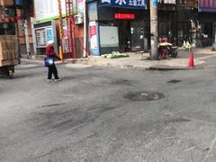 -明洋钵钵鸡(春田小区店)