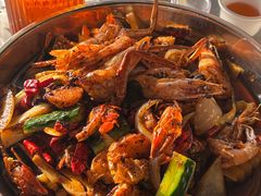 -休记光头香辣蟹干锅店(衣冠庙店)