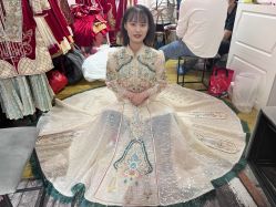 -NaNa婚纱礼服馆