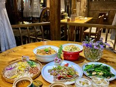 -花溪雨·森林餐厅(石基店)