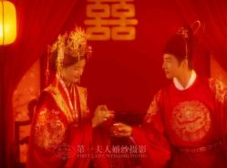 -第一夫人婚纱摄影(南京店)