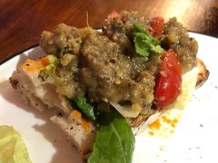 烤茄子配酸面包-Mesa Madre梅萨妈妈·Bintana(国贸店)