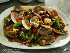 -四川小胡子海鲜(丁村万人海鲜广场店)