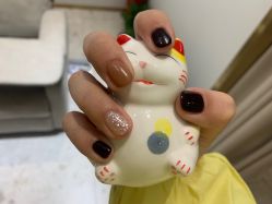 -吉吉靓甲美睫