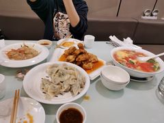 -镜泊湖酒家(兴华街金鼎店)