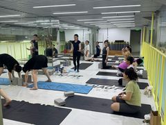 -超菲特健身工作室(晨月店)