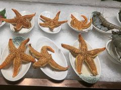 -雍容荟活帝王蟹活龙虾自助(苏宁旗舰店)