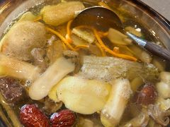 -半山腰·云南菜(侨福芳草地店)