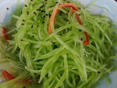 爽口青笋丝-川旺角川粤融合菜•海景餐厅(星海广场店)