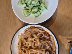 -渝信川菜 · 川味家常菜(财富购物中心店)