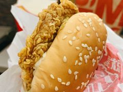 麦辣鸡腿堡套餐-麦当劳(深圳北站高铁店)