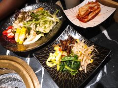 -山川小町·极番烧肉(新地假日广场店)
