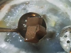 嫩滑靓猪红-华哥新鲜猪精品美食