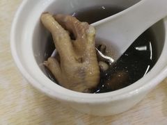 花生眉豆炖鸡脚-东平传统鸡饭(德信华城店)