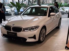 -宁波宝信宝马4S店(江北日湖店)