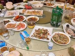 -三亚火车头万人海鲜广场