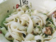 -任记七中刀削面(总店)