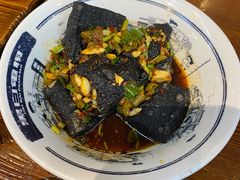 -黑白电视长沙小吃(美林M·LIVE天地东座店)