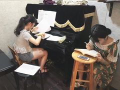 -小先生琴行(科园路店)