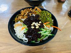 炸酱面-大姨捞面(新安花园店)