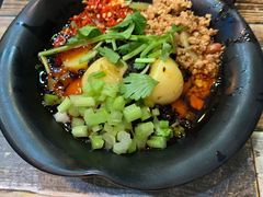 -二孃鸡爪爪(东风路总店)