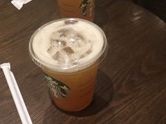 -星巴克(深圳湾体育中心店)