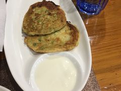 西葫芦饼配酸奶-TUK土耳其餐厅·下午茶(卢湾店)