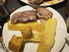 -拉蒂娜·巴西牛排馆 Latina·Brazilian Steakhouse(王府井喜悦店)