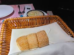 餐前面包蘸酱-西堤牛排(杭州金沙天街龙湖店)
