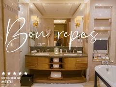 -深圳星河丽思卡尔顿酒店