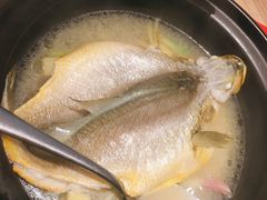 百秒黄花鱼-莆田餐厅PUTIEN(深圳湾万象城家宴店)