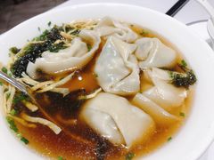 菜肉馄饨-新吉士·上海菜(浦东LCM置汇旭辉店)