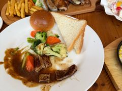 -宝莱纳啤酒花园餐厅PAULANER BRAUHAUS Nanjing(广州路店)